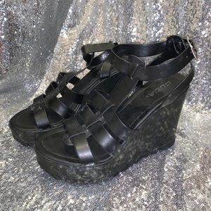 BLACK BUCKLE WEDGE HEELS!